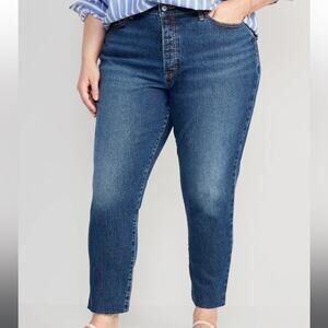 Old Navy Curvy High-Waisted Button-Fly OG Straight Cut-Off Ankle Jeans